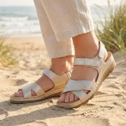 Adjustable Cushioned Sandals - Soft Gold