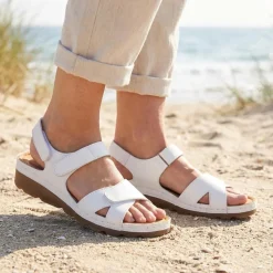 Adjustable Cushioned Sandals - White