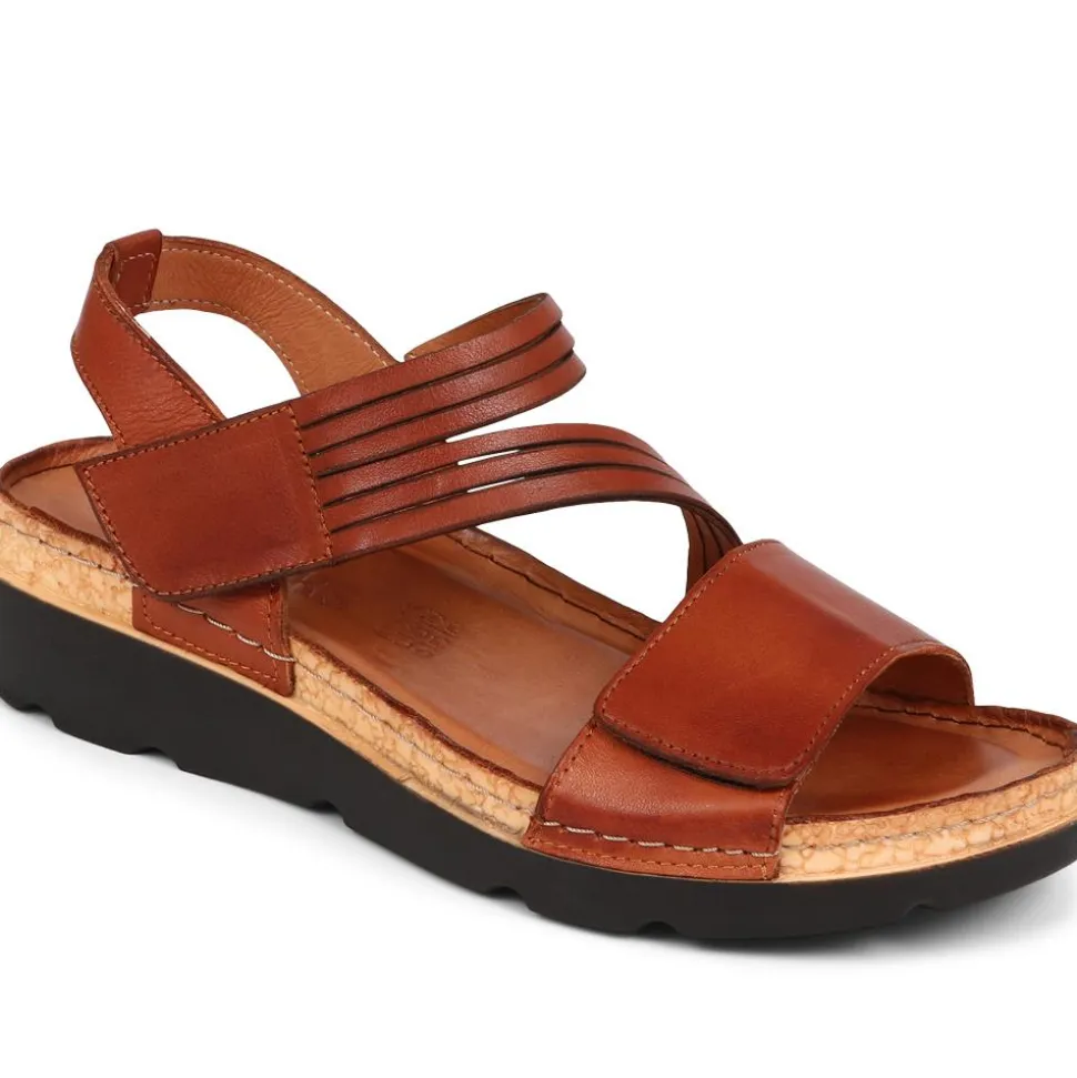 Adjustable Fasten Leather Sandals - Tan