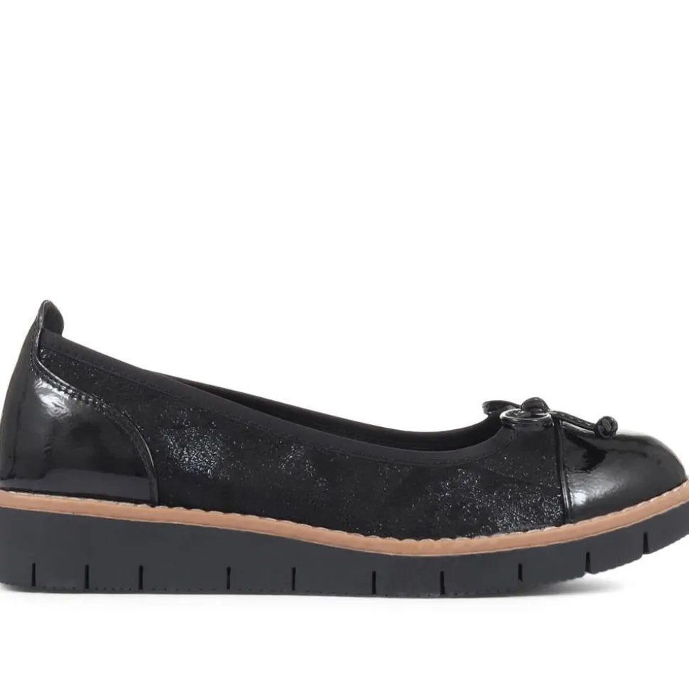 Ballet Pumps - Black-Black Patent