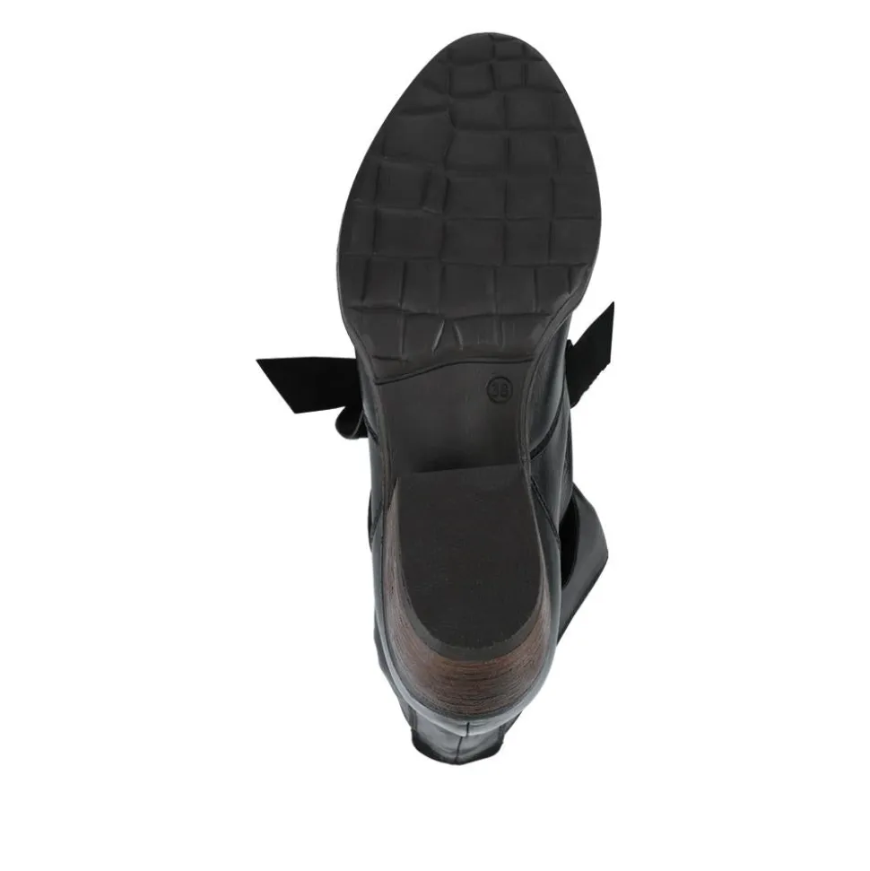 Bellissimo Leather Bow Boots - Black