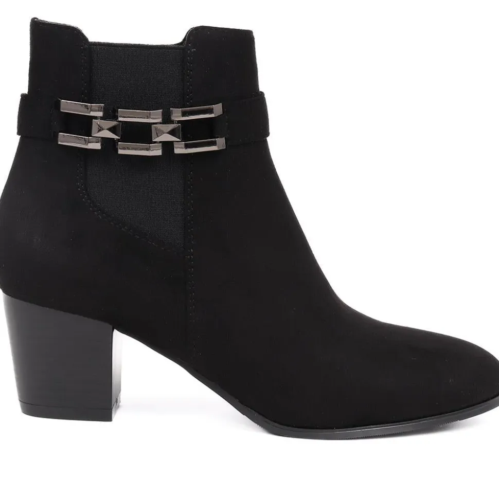 Block-Heeled Ankle Boots - Black