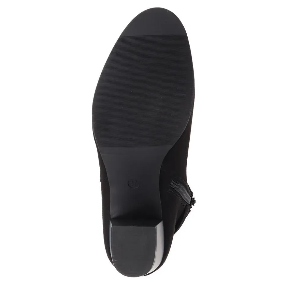 Block-Heeled Ankle Boots - Black