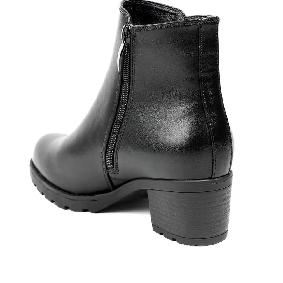 Block-Heeled Ankle Boots - Black Pu