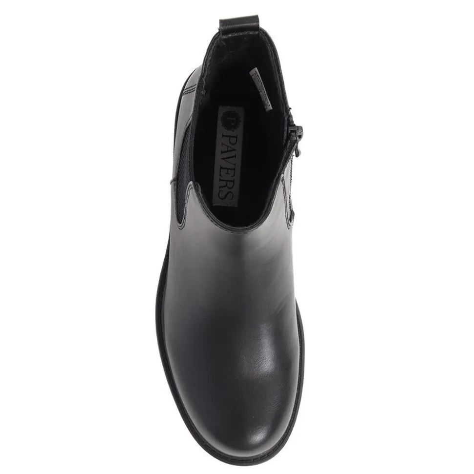 Block-Heeled Chelsea Boots - Black