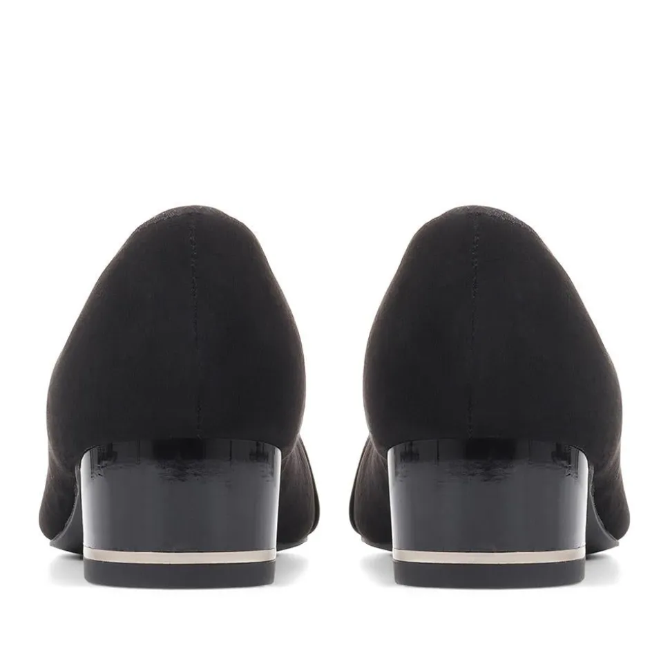 Block Heeled Court Shoes - Black