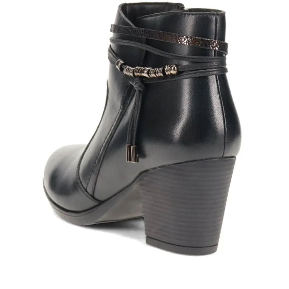 Breathable Leather Ankle Boots - Black
