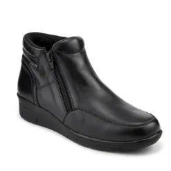 Breathable Leather Water Resistant Boots - Black