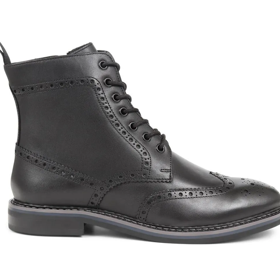 Brogue Detail Lace Up Boots - Black