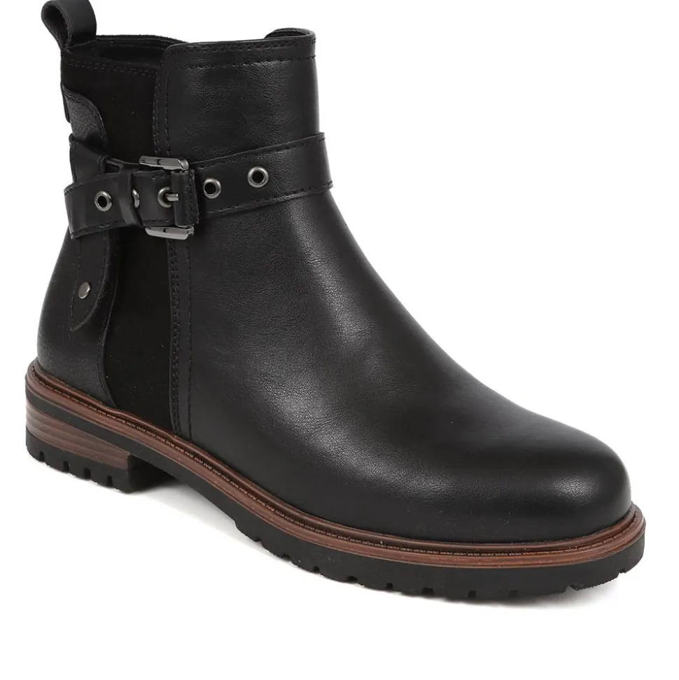 Buckle-Detail Ankle Boots - Black