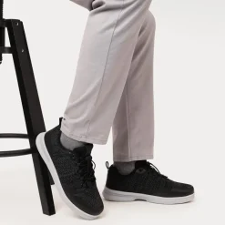 Bungee-Laced Memory Foam Shoes - Black