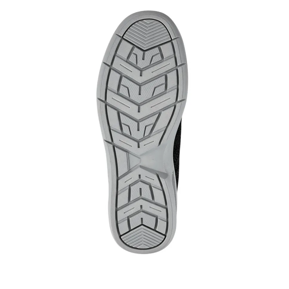 Bungee-Laced Memory Foam Shoes - Black
