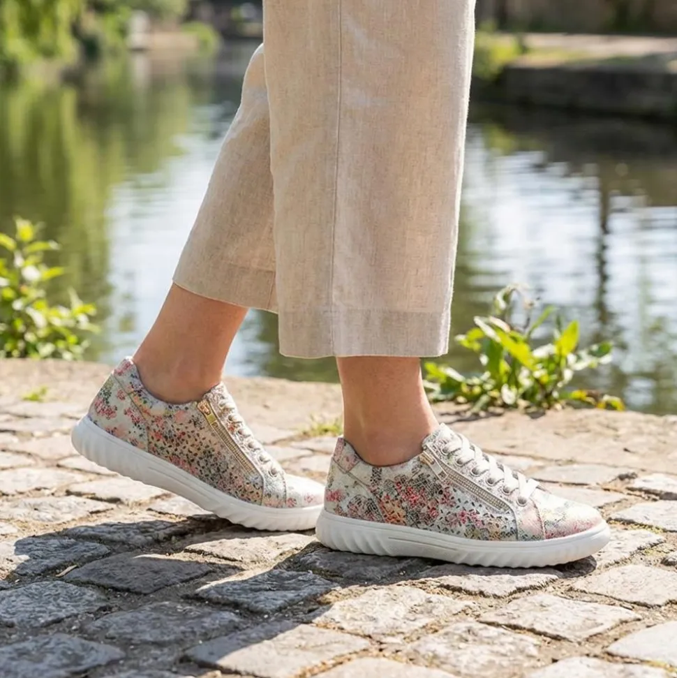 Casual Breathable Zip Trainers - Floral