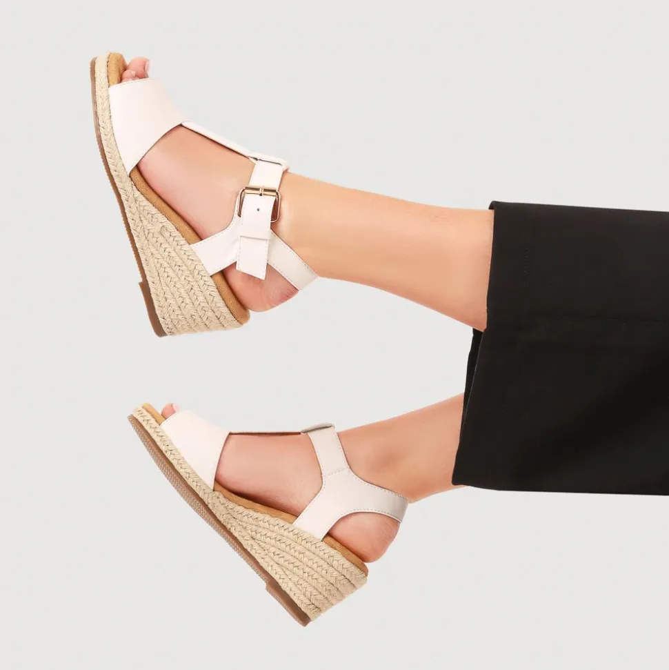 Casual Buckled Espadrilles - White