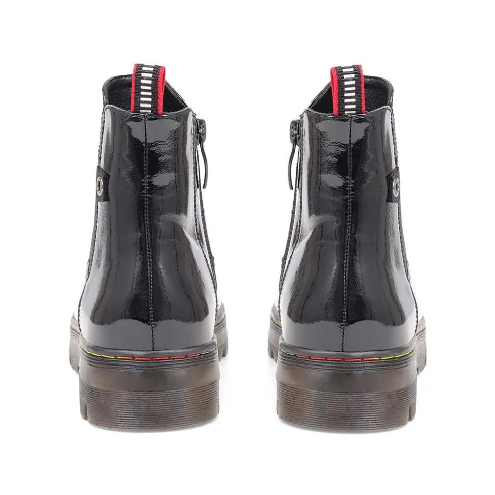 Casual Chelsea Boots - Black Patent