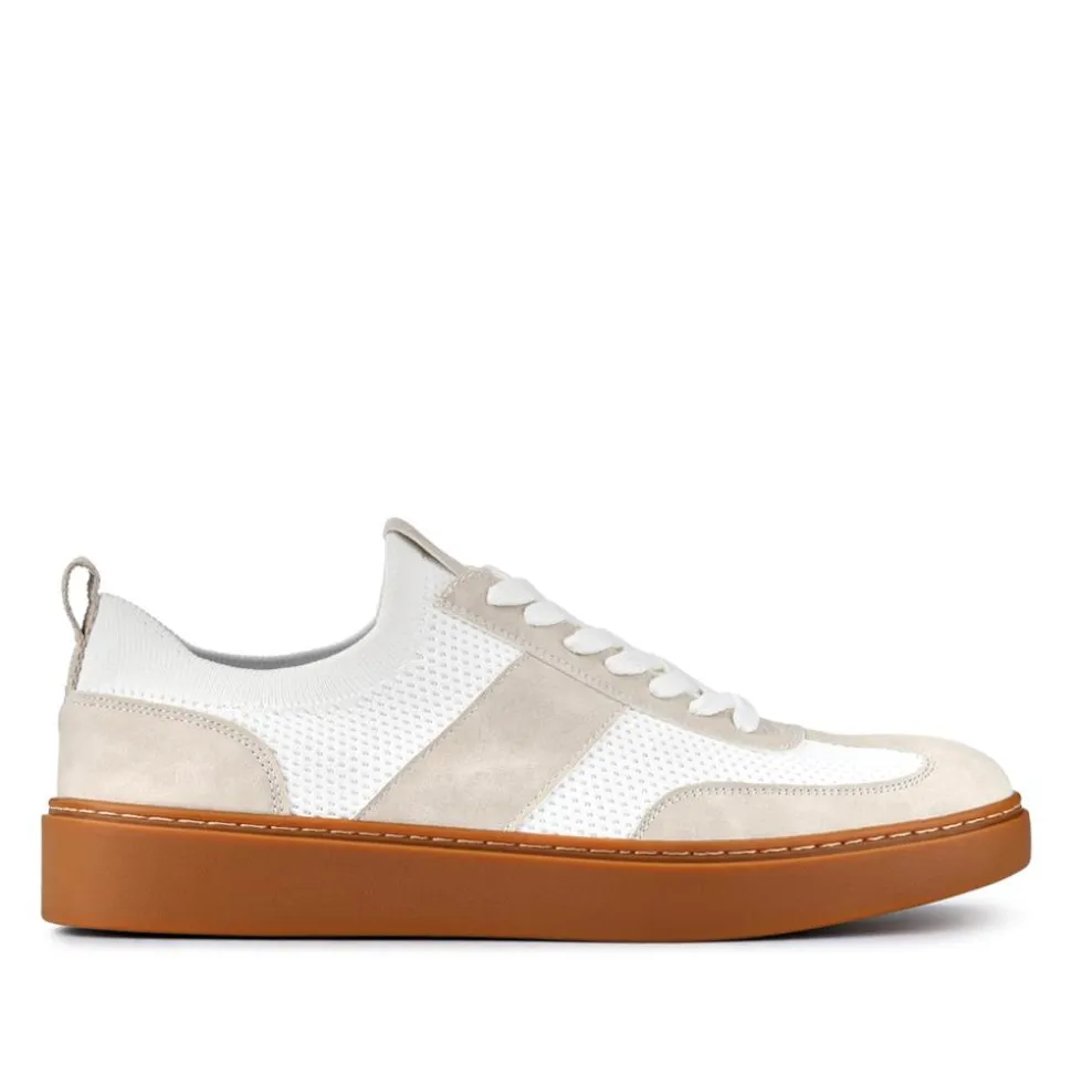 Casual Lace-Up Shoes - White