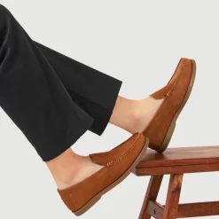 Casual Leather Loafers - Tan