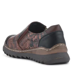 Casual Slip-On Shoes - Brown Croc