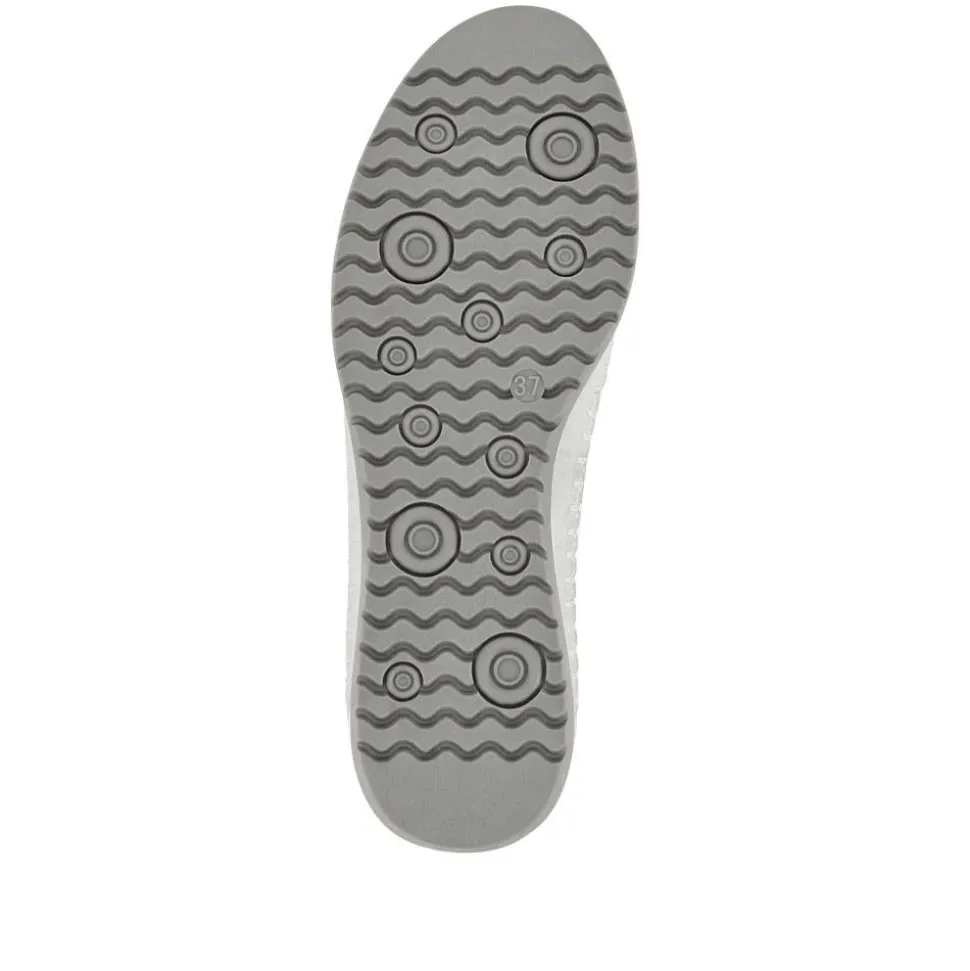 Casual Slip-On Shoes - White