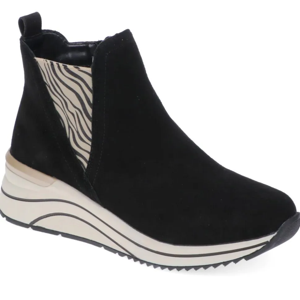 Chunky Leather Ankle Boots - Black