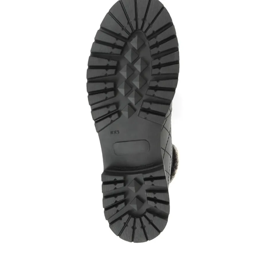Chunky Leather Hiker Boots - Black