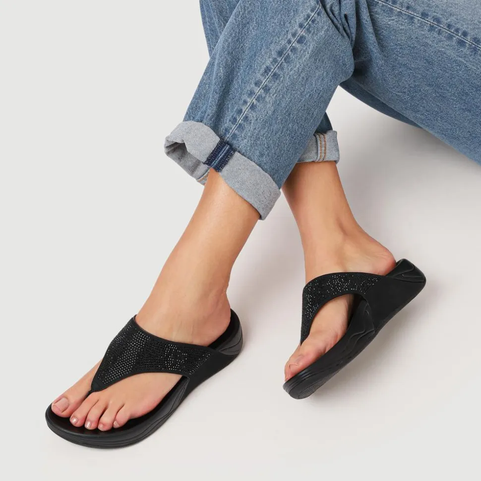 Chunky Toe Post Sandals - Black