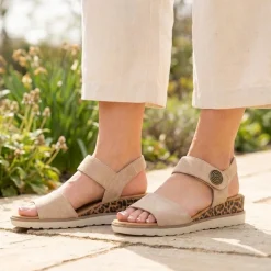 Cushioned Touch-Fasten Sandals - Beige