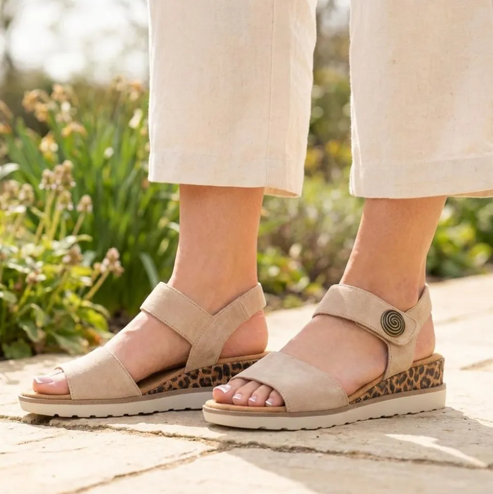 Cushioned Touch-Fasten Sandals - Beige