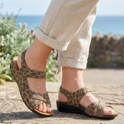 Cushioned Touch-Fasten Sandals - Leopard