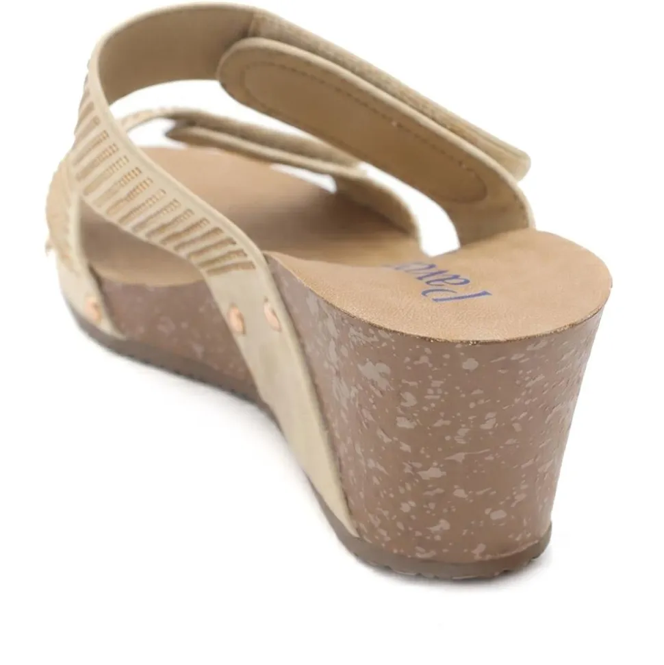 Dual Adjustable Fasten Wedge Sandals - Soft Gold