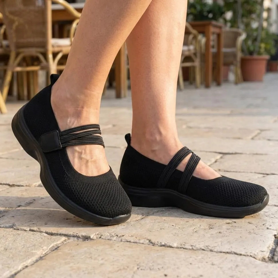 EasyFit Extra Wide Breathable Mary Janes - Black
