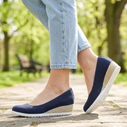 Espadrille Trim Wedge Pumps - Navy