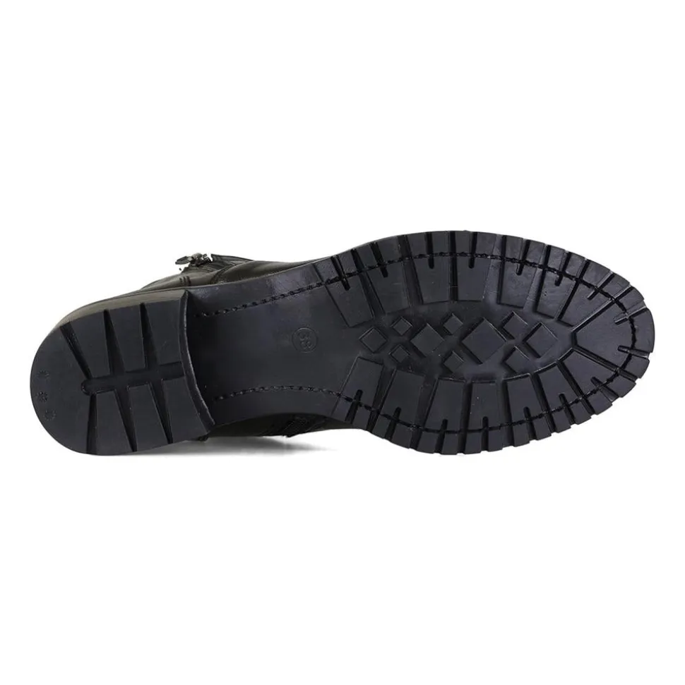 Essential Comfort Boots D Fit - Black Leather