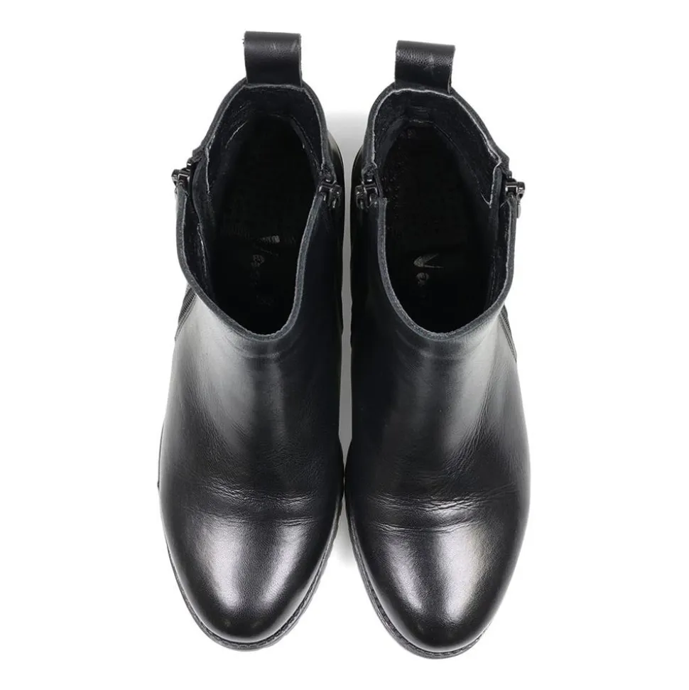 Essential Comfort Boots D Fit - Black Leather