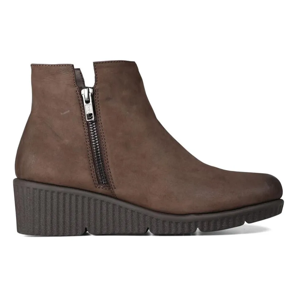 Essential Comfort Boots E Fit - Brown Nubuck