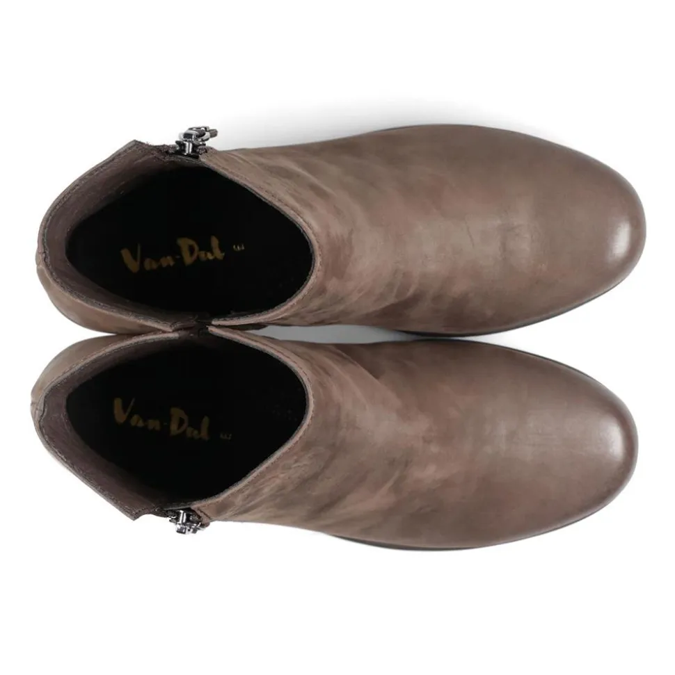 Essential Comfort Boots E Fit - Brown Nubuck