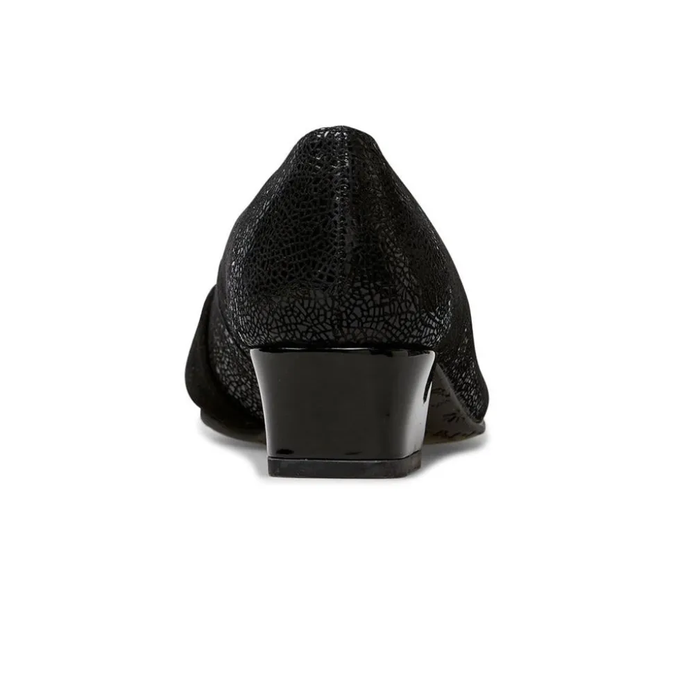 Essential Comfort Courts - Black Feature