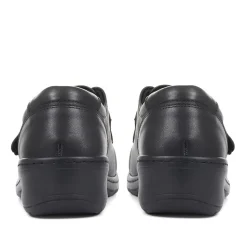 Extra-Wide Fit Adjustable Shoes - Black