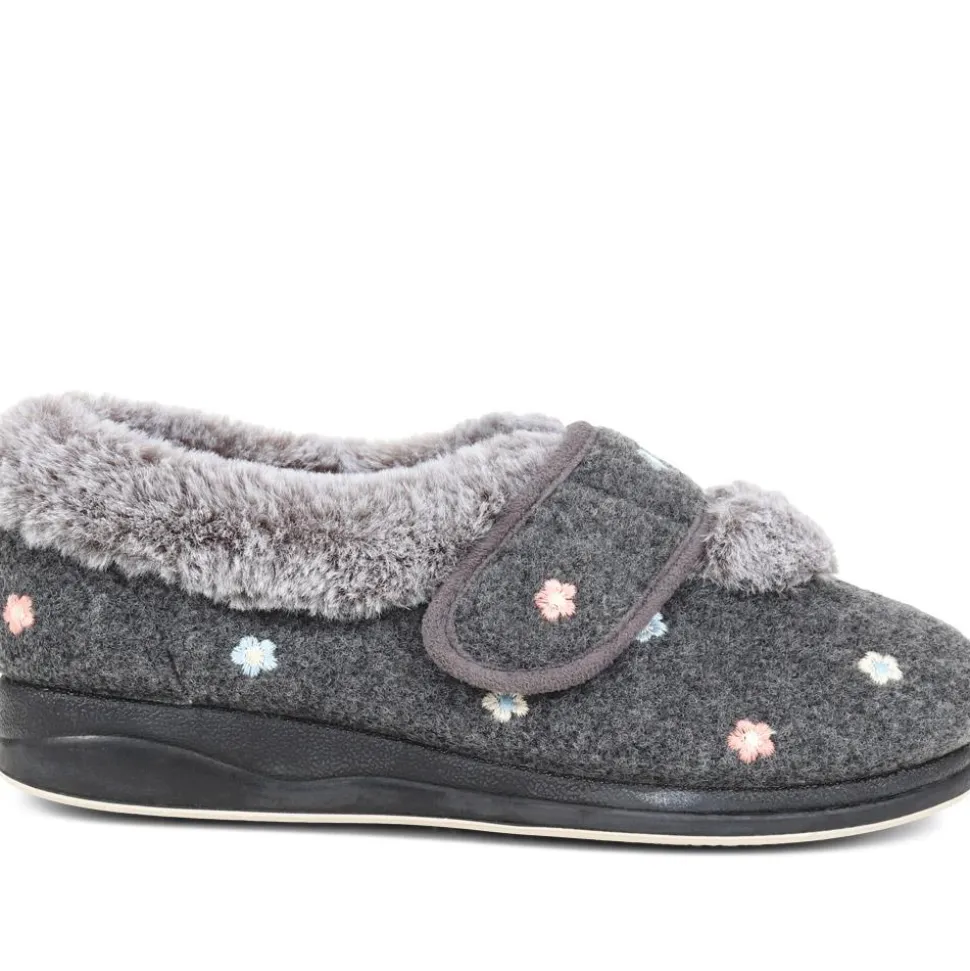 Extra-Wide Fit Faux-Fur Flower Slippers - Grey