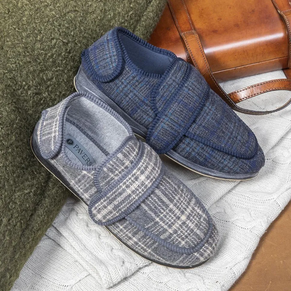 Extra Wide Fully Adjustable Slippers - Navy Multi