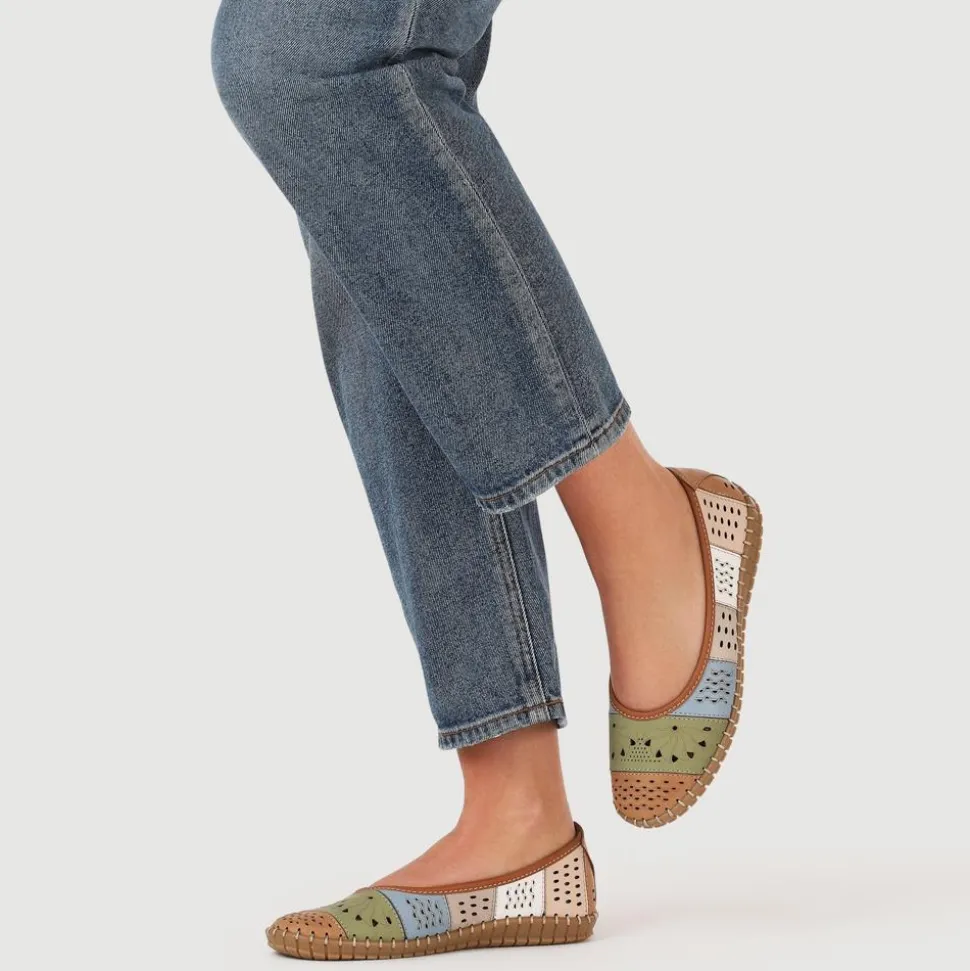 Flat Leather Ballerina Shoes - Tan Multi