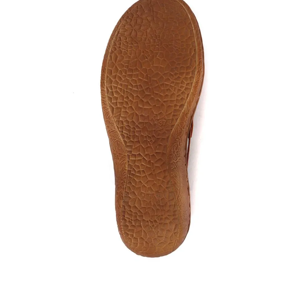 Flat Sandals - Tan