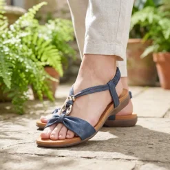 Flat Strappy Sandals - Navy