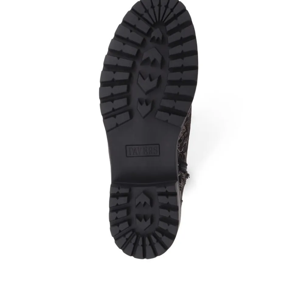 Floral Chelsea Boots - Black Floral