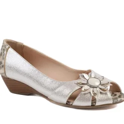 Flower Detail Peep Toe Wedge Pumps - Soft Gold