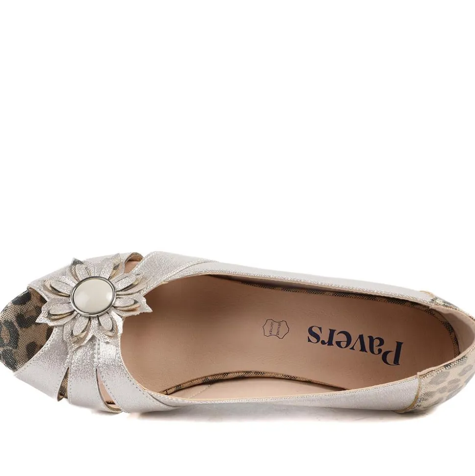 Flower Detail Peep Toe Wedge Pumps - Soft Gold