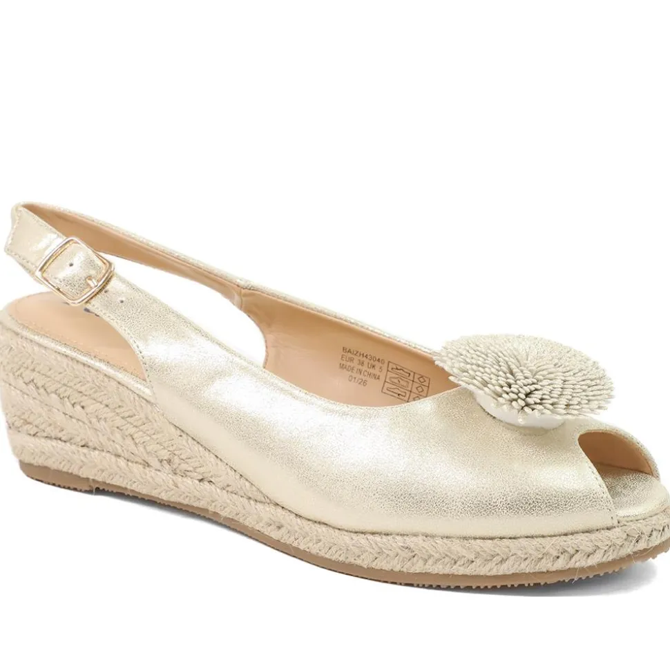 Flower Detail Peep Toe Wedge Sandals - Gold