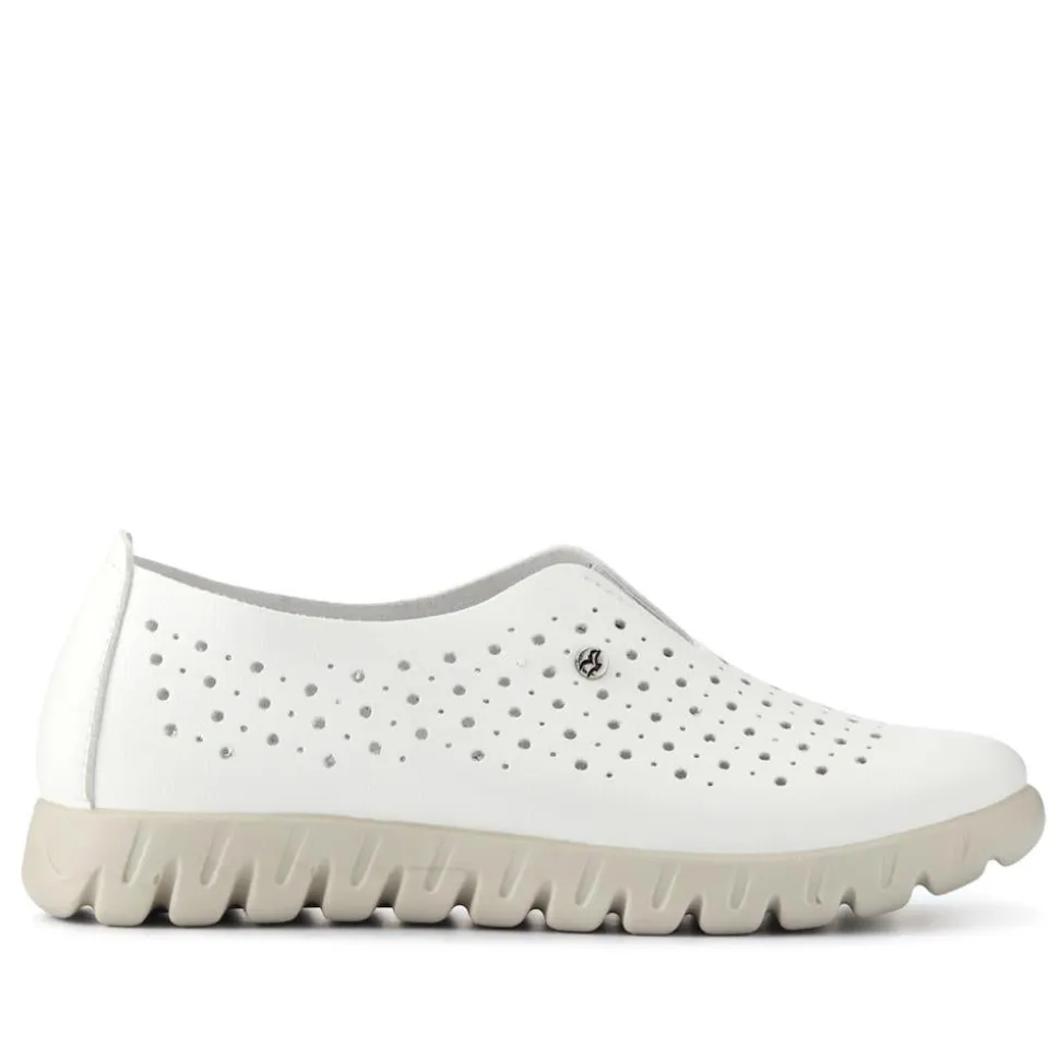 Fly Flot Anatomic Slip On Shoes - White