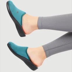 Fly Flot Anatomic Slipper Mules - Teal