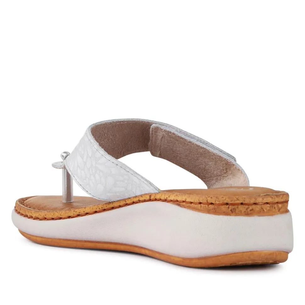 Fly Flot Leather Touch Fasten Toe Post Sandals - White